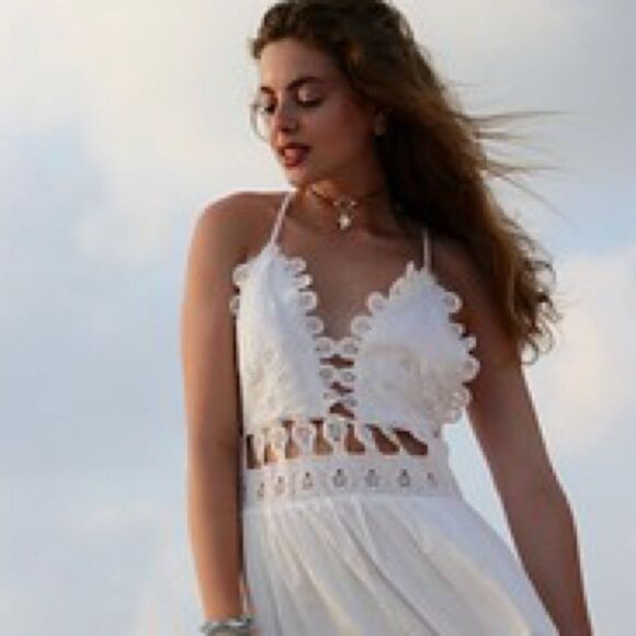 EUC Stella Laguna Beach White Boho Mini Dress Medium - Picture 2 of 6